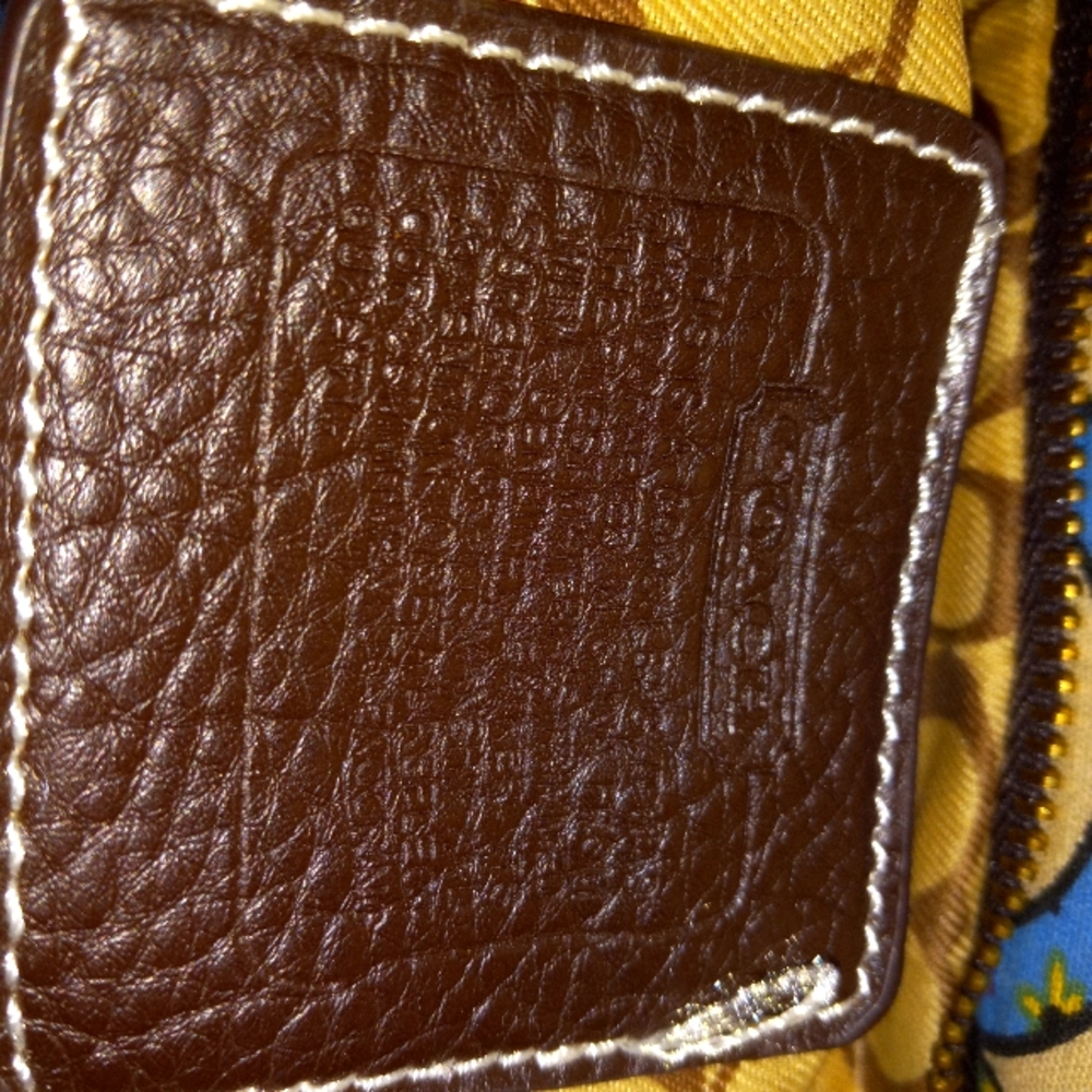 Coach Women's Handbag (Coach Lettering Design).. - Picture 3 of 7